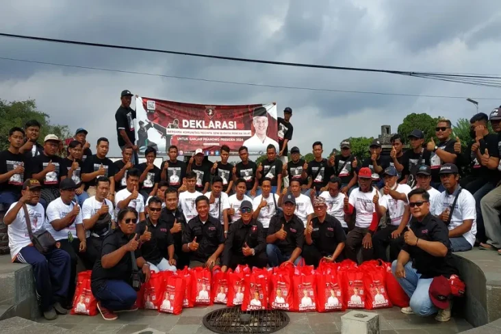 Penuh dengan Nuansa...