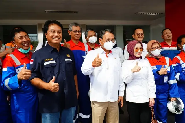 Kunjungi Proyek Gas...