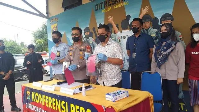 Pasutri di Lampung Mencuri...