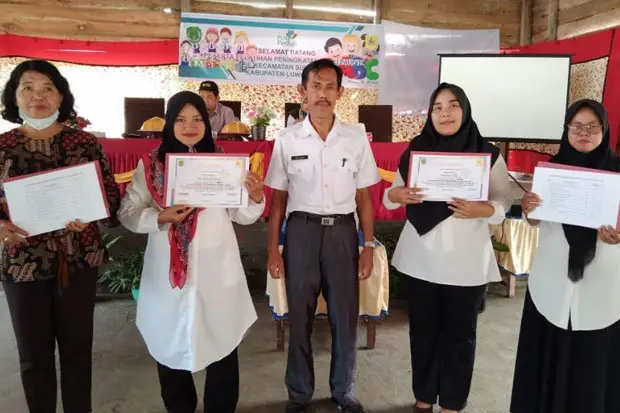 Peduli Pendidikan, PLN...