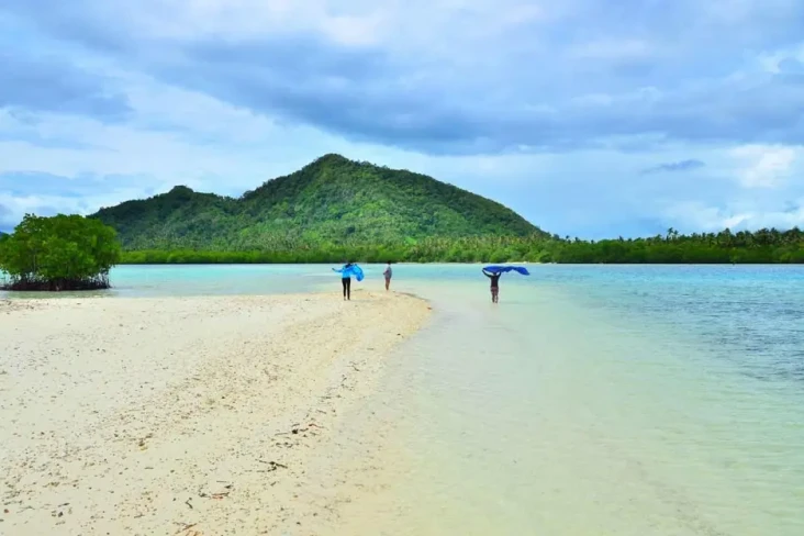 4 Pantai di Lampung...