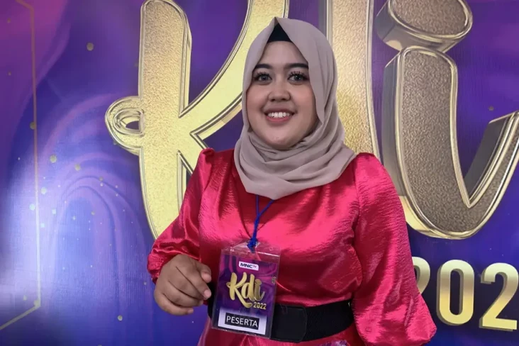 Peserta Ini Nekat Merias...