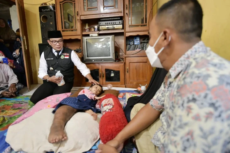 Duka Ridwan Kamil Saksikan...