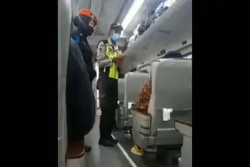 Viral Penumpang Kereta...