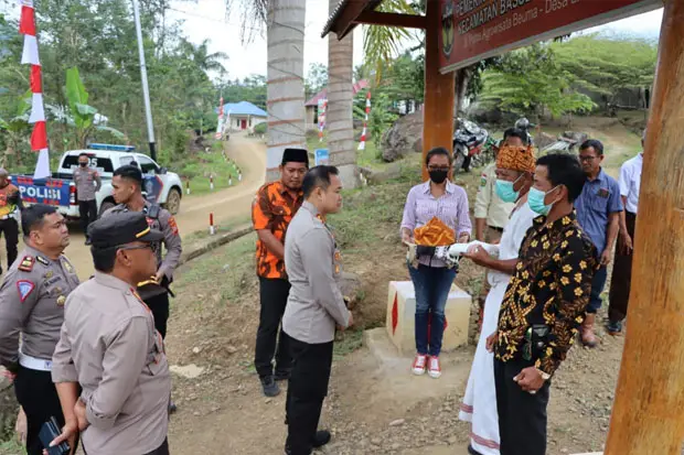 Kapolres Luwu Diberi...