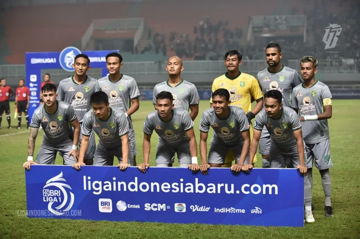 Liga 1 Persebaya Surabaya...