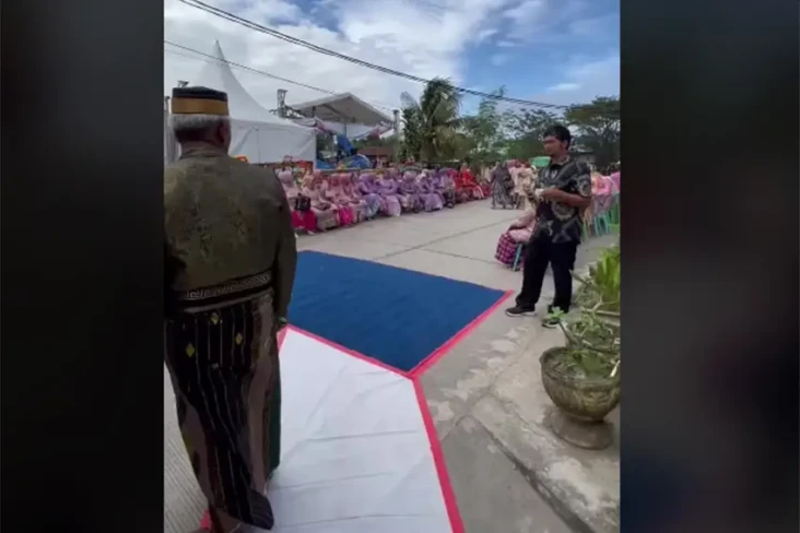 Viral! Pernikahan Pengantin...