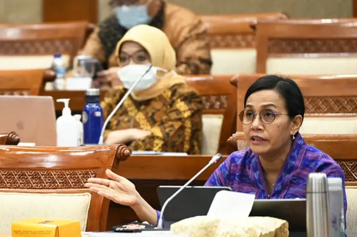 Rupiah Terpuruk, Sri...
