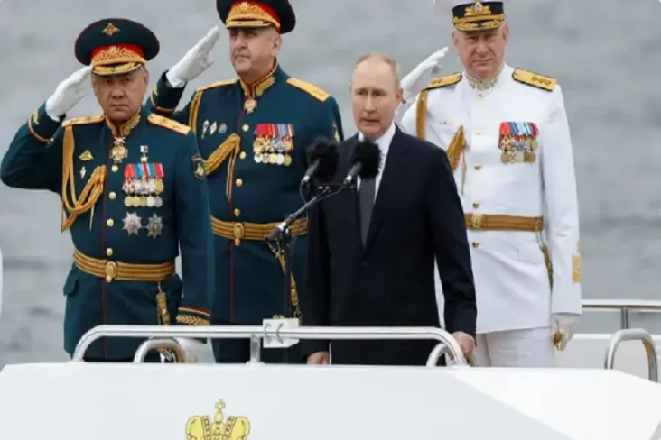 Diteken Putin, Doktrin...