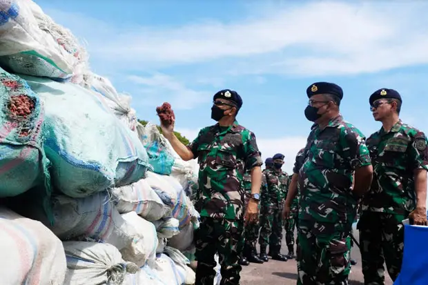 Penyelundupan Terumbu...