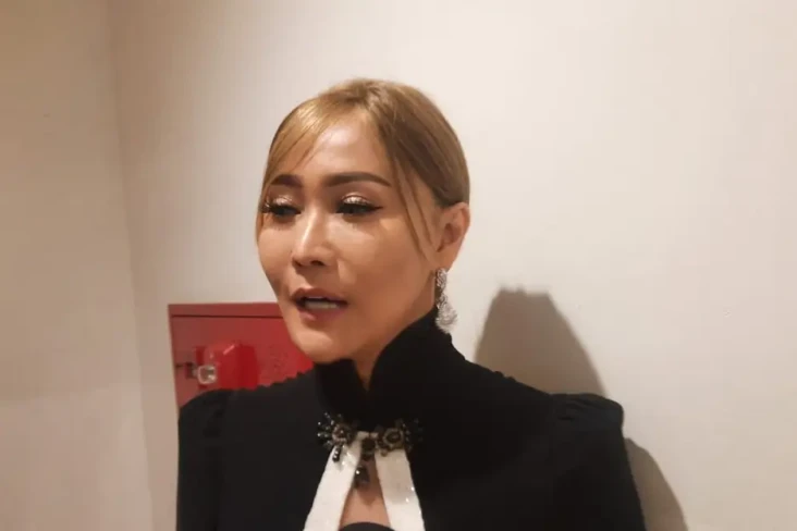 Inul Daratista Turut...