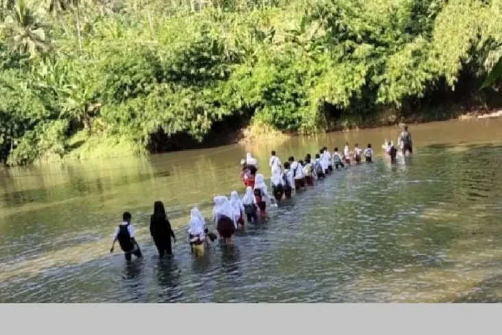 Miris, Ratusan Siswa...