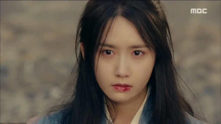 6 Drama Korea yang Dibintangi...
