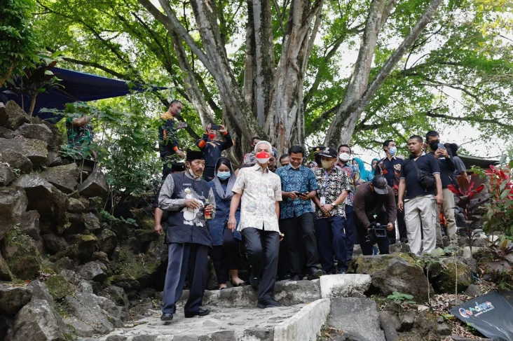 Kembangkan Ekonomi Daerah,...