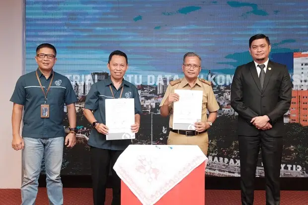 Gandeng Telkom Indonesia,...
