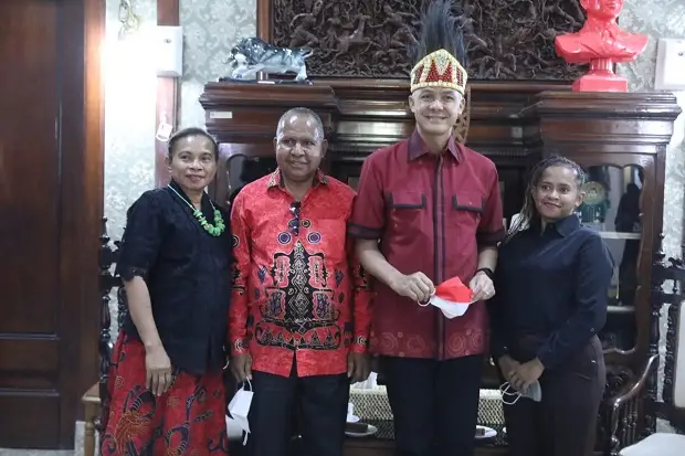 Mahasiswa Papua Lulus...