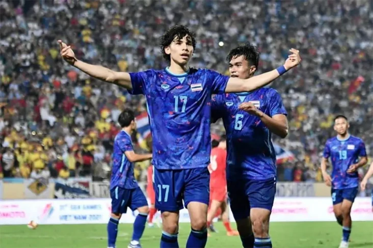 Thailand Mainkan Timnas...