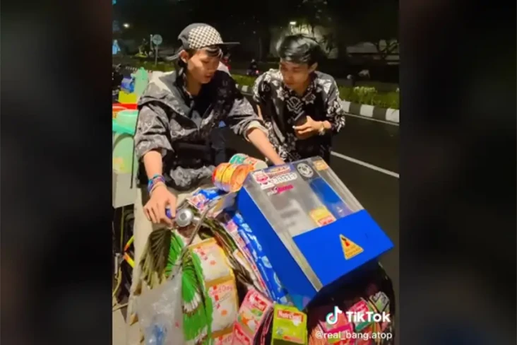 Viral! Bonge Jualan...