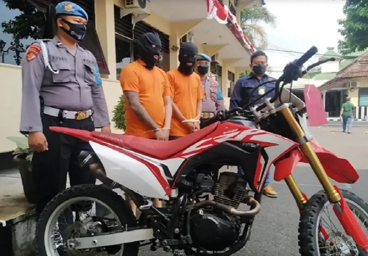 Ini Tampang 2 Tersangka...