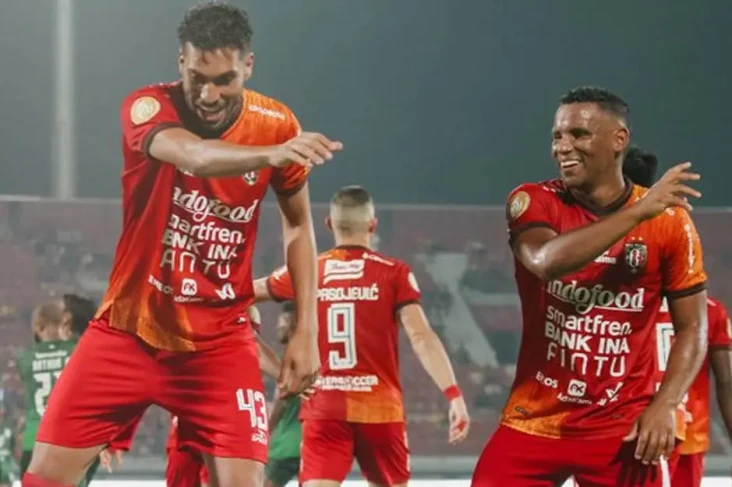 Hasil Liga 1 2022/2023...