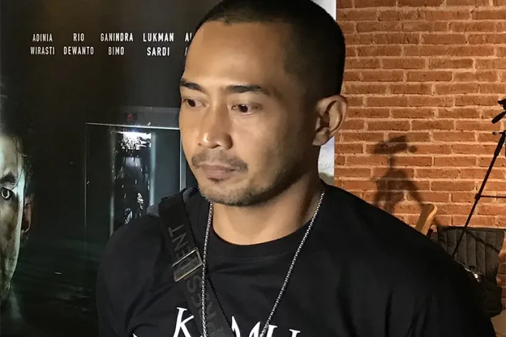Yama Carlos Terpukau...