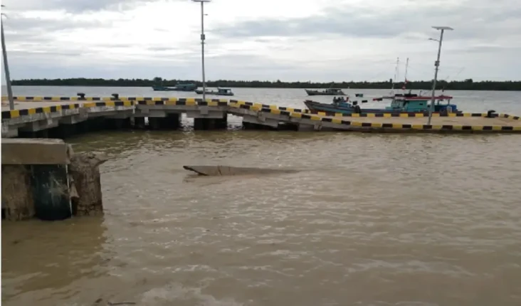 Pelabuhan Kapal di Labuan...