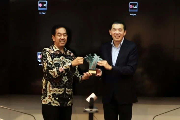 Pulihkan Penerbangan...