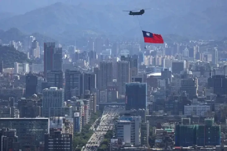Tegang, Taiwan Tembakkan...