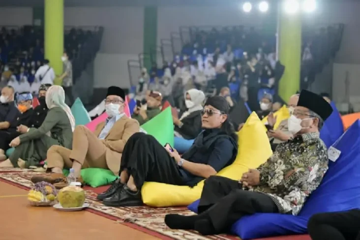 Padukan Tausiah dan...