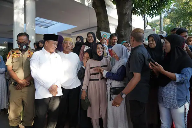 Sambut Kedatangan Jamaah...