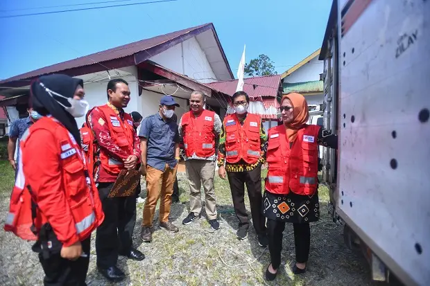 Bupati Lutra Lepas Bantuan...