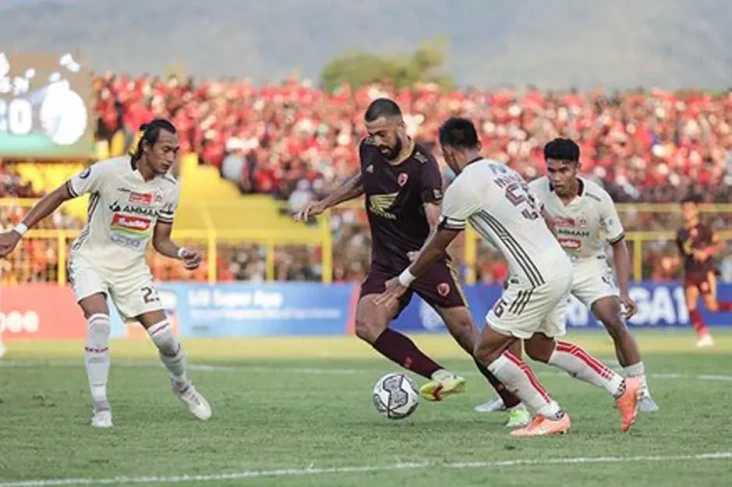 Klasemen Liga 1 2022/2023...