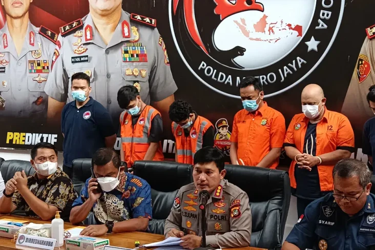 Jual Kokain ke Luar...