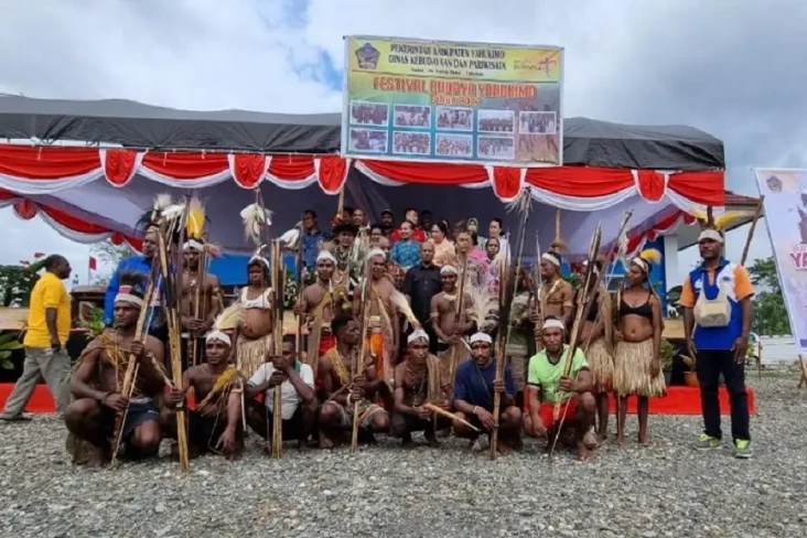 Tampilkan Atraksi Budaya...