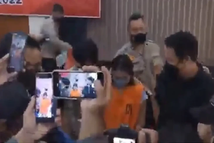 Usai Habisi Nyawa Anak...
