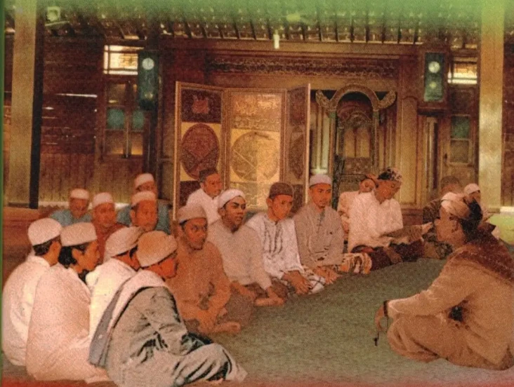 Kisah Syekh Mutamakkin,...