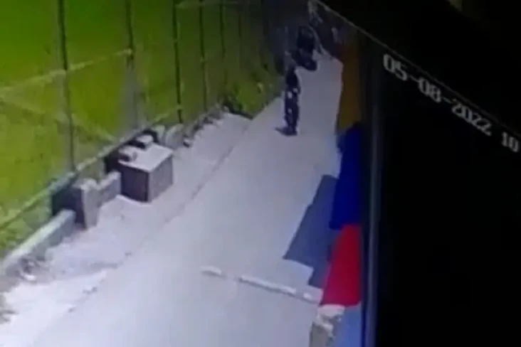 Petugas PLN Gadungan...