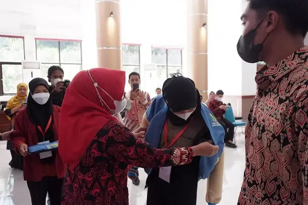352 Mahasiswa se-Indonesia...