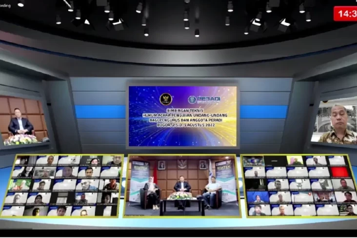 MK-Peradi Siapkan Ratusan...
