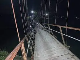 Mengerikan! Jembatan...