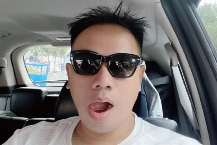 6 Artis Indonesia yang...