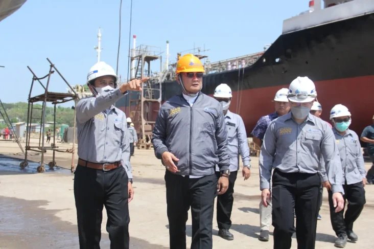 PT DPL Berhasil Docking...