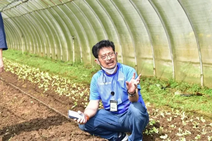 Ekonomi Indonesia Tumbuh...