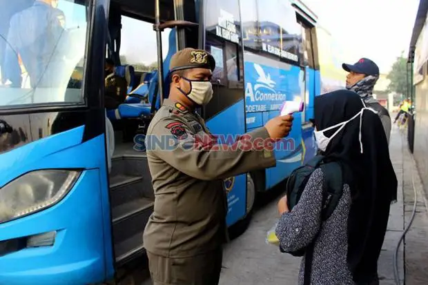 Transjakarta Buka Lowongan...