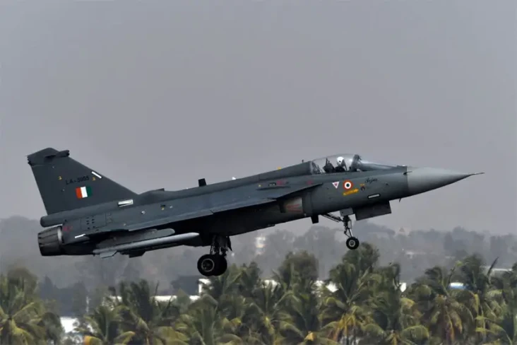 India Tawarkan 18 Jet...