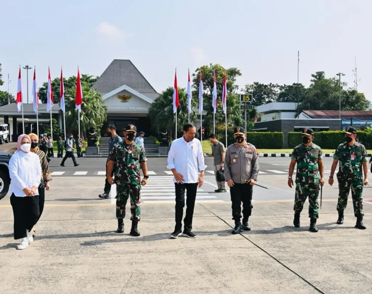 Presiden Jokowi Akan...