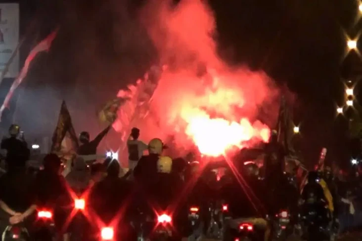 48 Anggota Perguruan...