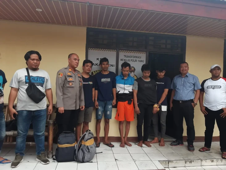 Komplotan Perampok Lintas...