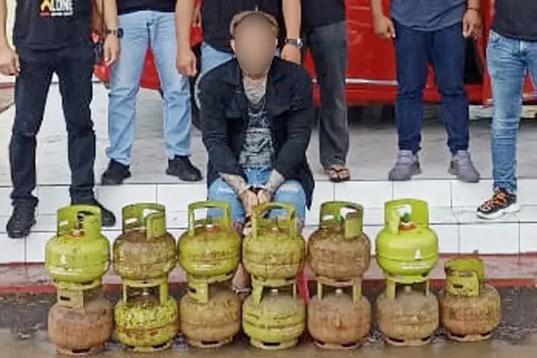 Nekat Curi Tabung LPG,...