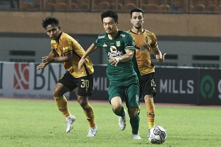 Bonek Kecam Jadwal Liga...